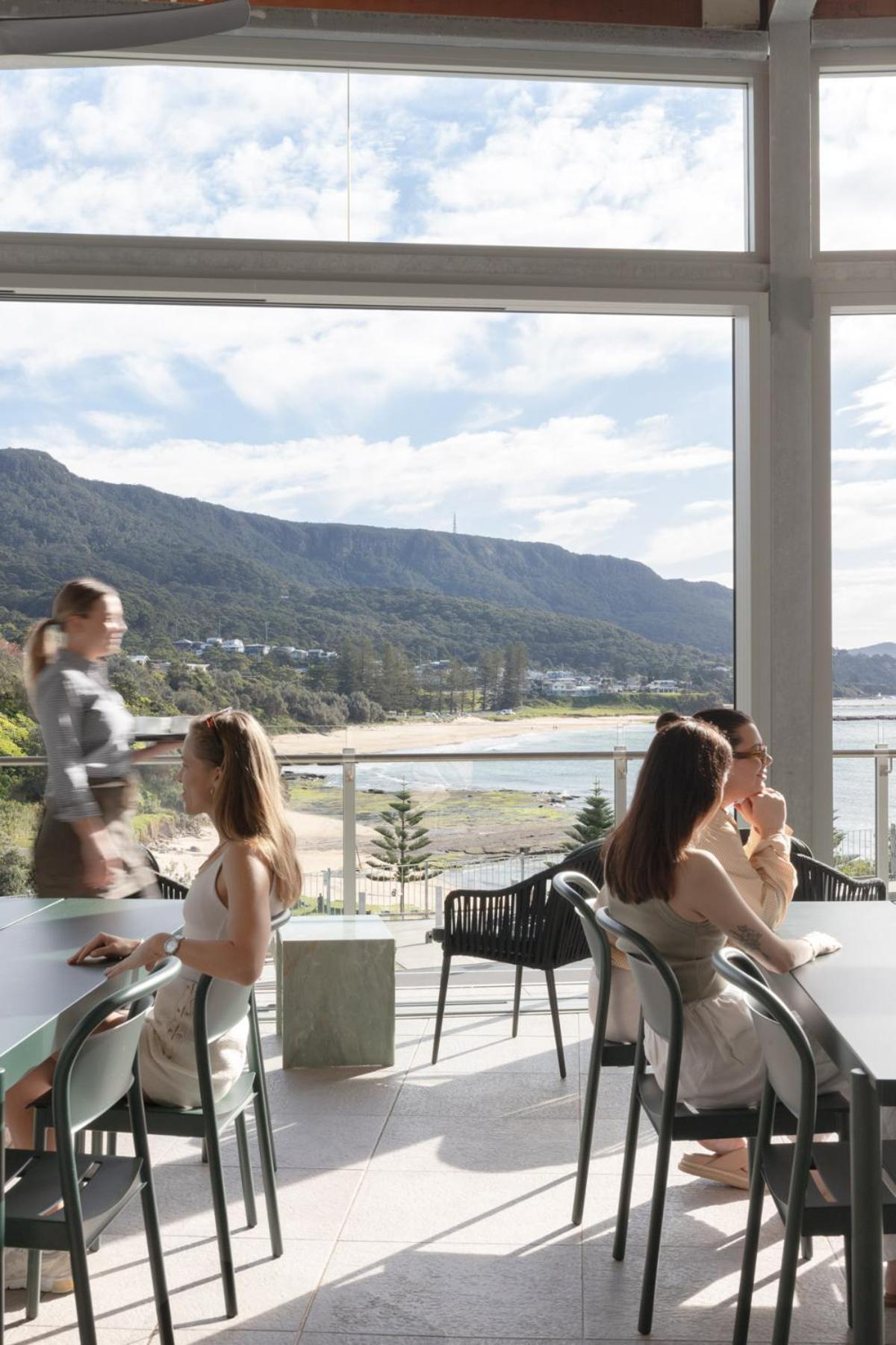 Hotel Headlands